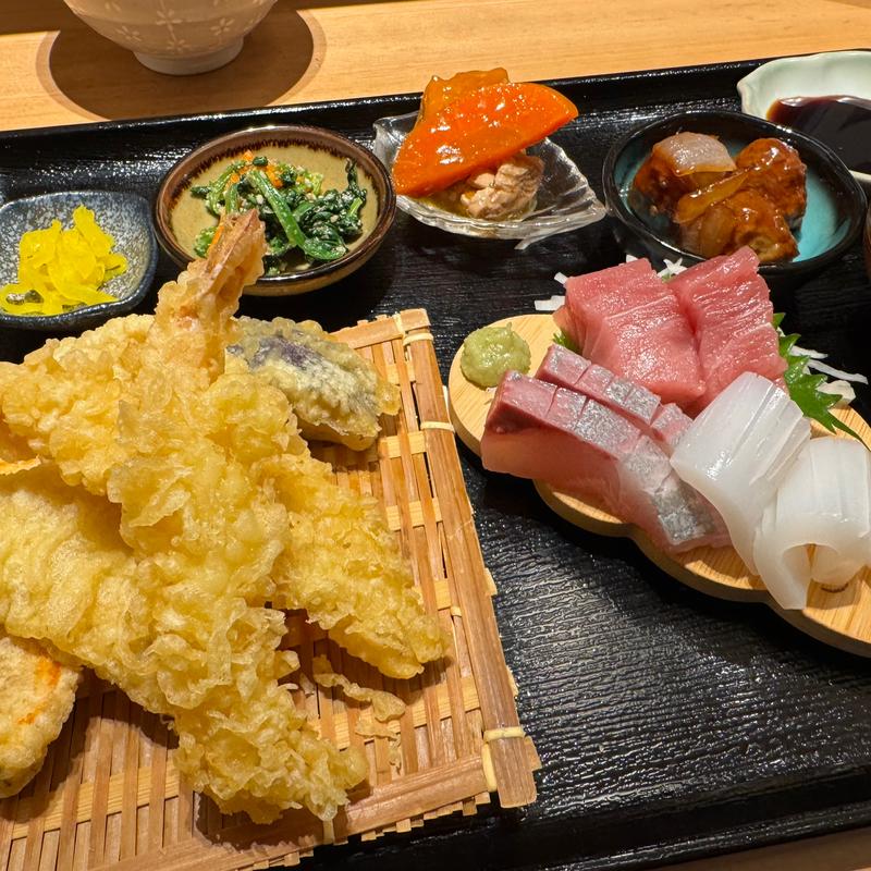 美月御膳に天麩羅おかず(和食 美月)