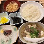 牛すじ煮込定食(イワシ料理 かぶき)