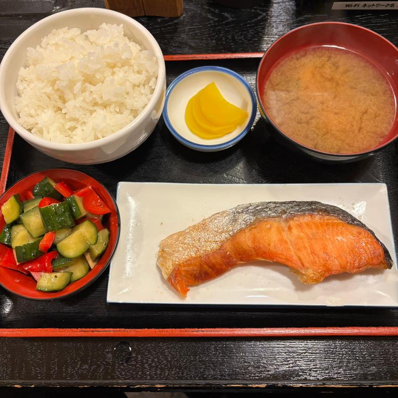 焼き鮭定食(もみじ)