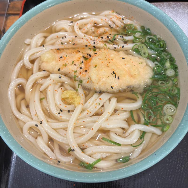 鮭天ぷらうどん(おにやんま 人形町店)
