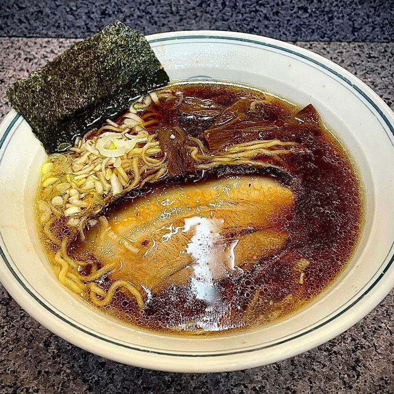 ラーメン(味の萬楽)