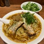 パクチースパイシーカリー麺