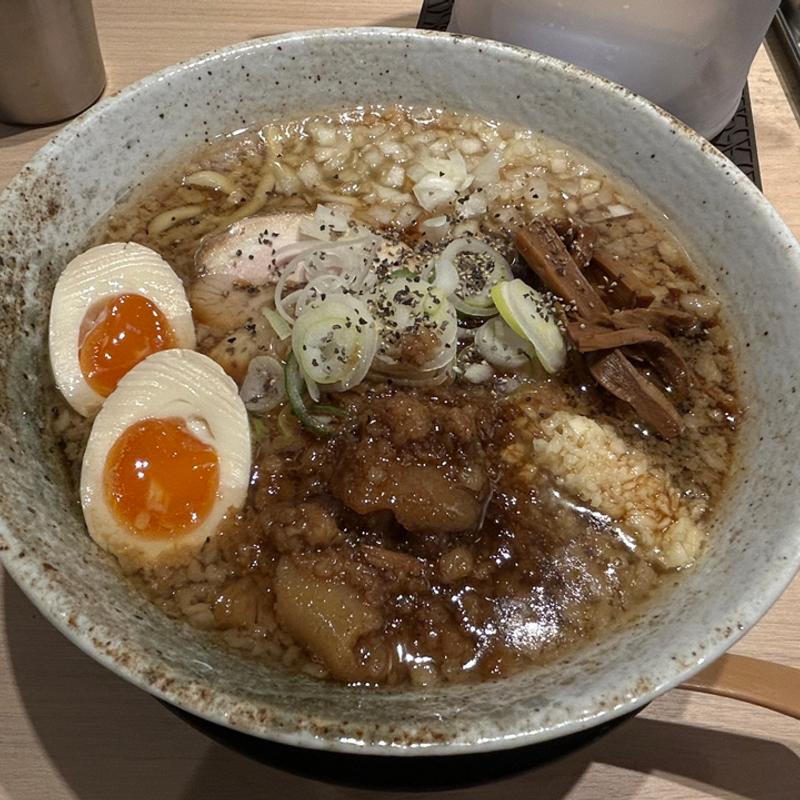 味玉ラーメン(セアブラーメン 東中八)