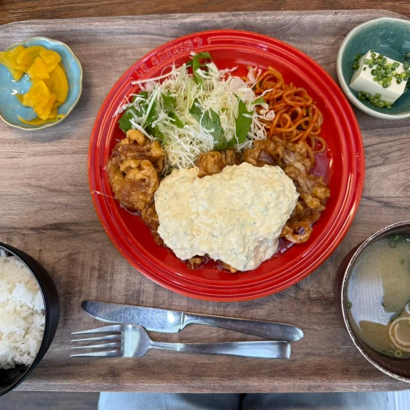 (ムシャムシャ食堂)