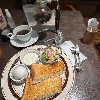 モーニング(倉式珈琲店 三鷹東八店)