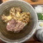 肉まいたけ天ぶっかけ(踊るうどん 梅田店)
