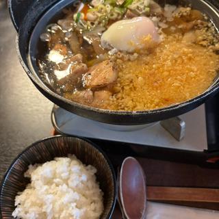 鍋焼きうどんランチ(ヒマーリカフェ＆ガイド)