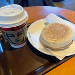 あらびきソーセージパティ&スクランブルエッグ(スターバックス コーヒー お茶の水サンクレール店)