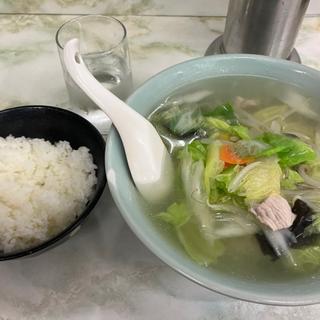 タンメン半ライス(やまみち飯店一般食堂 )