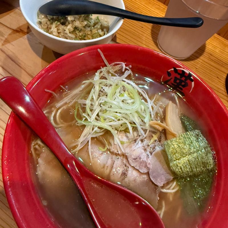 (らーめん 漢（かん）【豚骨&醤油】)