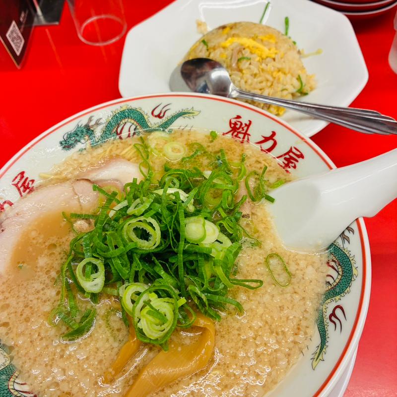 (京都北白川ラーメン魁力屋 狩場店)
