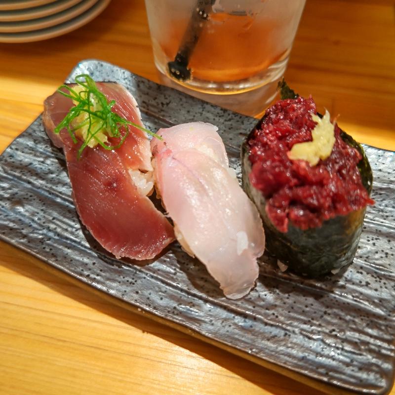 秋の三貫握り(江戸前横丁 横浜ポルタ店)