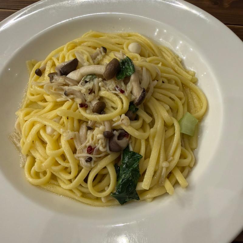 キノコと野菜のペペロンチーノ(プレミアム ポタ パスタ カフェ リゾート)