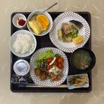 朝食ビュッフェ