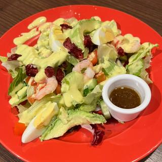 シュリンプとアボガドのカリフォルニアサラダ (レッドロブスター 江ノ島店)