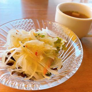 スープとサラダ(喫茶かもめモカ)
