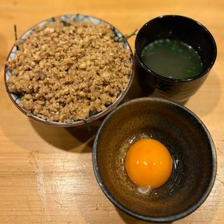 そぼろ丼(鳥焼 笹や)