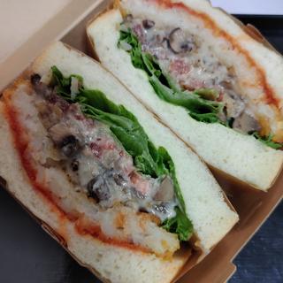 マッシュルームクリームxハッシュドポテト(3DEUX1(トロワドゥアン))