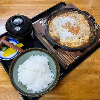 かつ煮定食(きそば 柏屋 （かしわや）)