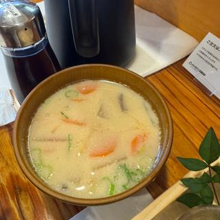 粕汁(むしろ和食)