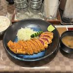 牛ロースランチかつセット