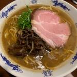 ストロング豚骨醤油ラーメン
