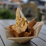 信玄餅ソフト+(桔梗屋 本社 )