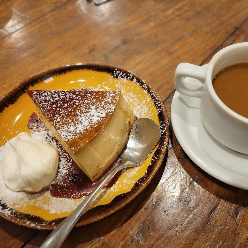 プリン(カフェ マディ 青山店)