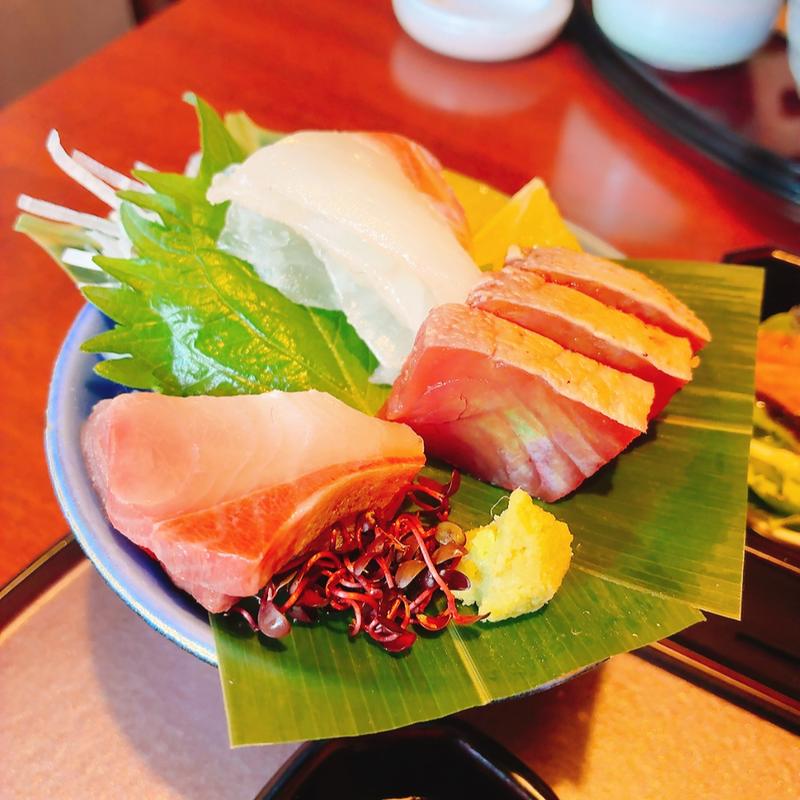 刺身の盛り合わせ（色取り姫御膳）(和食美膳 旬華 )