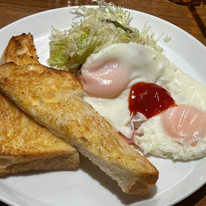 ハムエッグトースト(南海パーラー)