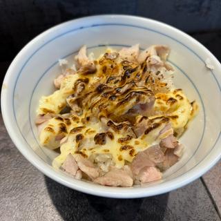 炙りチャーシュー丼（ハーフ）(豚そば専門店 一望)