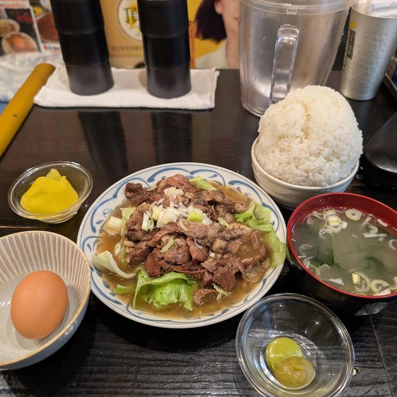 牛タン定食 ご飯大盛り(きぬちゃん食堂)