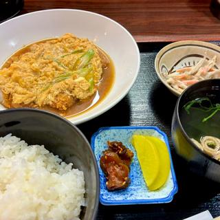 日替わり定食（かつとじ）(おづき )
