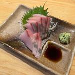 カンパチ刺身(やきとり酒蔵 庄助本店)