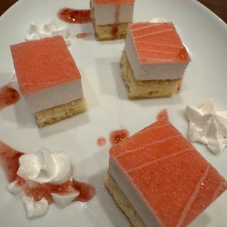 季節のデザート(創作ダイニング KUJIRA)