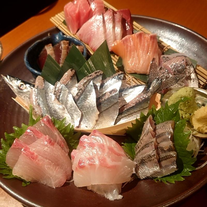 刺身9点盛り(酒の魚　和海 )