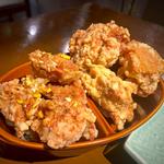 唐揚げの食べ比べ(唐揚げ、油淋鶏)(瑞福祥 鈴鹿店)