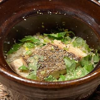 鯛めし(大衆割烹シラトリ)