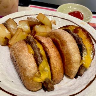 切ったやつ 【シングルパティ】(BRISKSTAND SAKAI(ブリスクスタンド堺))