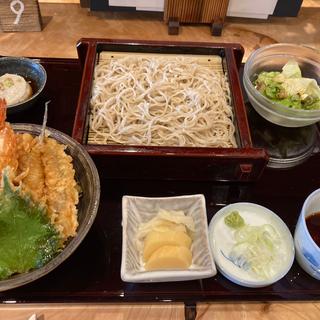 海老天丼とせいろ(山商)