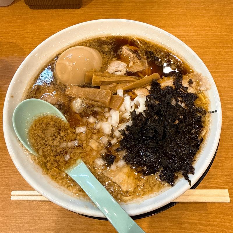 特製背脂醤油らーめん(新潟長岡生姜醤油らーめん みずさわ 大宮東口店)