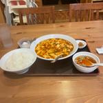 麻婆豆腐定食(満福 大船店)
