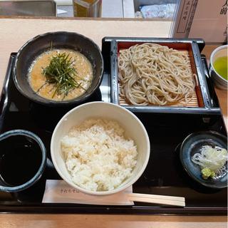 とろろごはん、そば付き(手打ちそば たか)