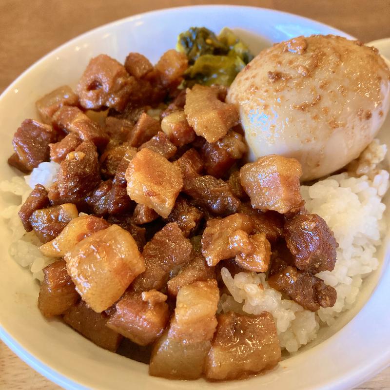 ルーロー飯（煮卵トッピング）ミニ豆花＋スープセット(阿嬷豆花店（アマドウファ）)