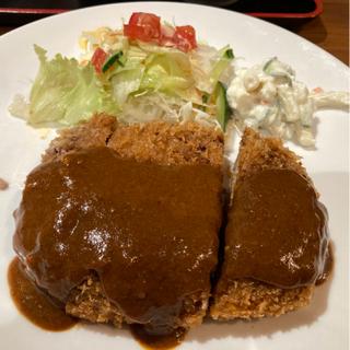 BIGメンチカツ(レストラン 雅)