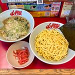 醤油つけ麺(ラーメン山岡家 南2条店)