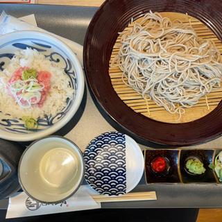 ミニネギトロ丼と十割蕎麦(よし蔵 鶴ヶ島店)