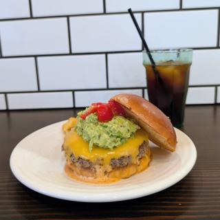 GUACAMOLE BURGER(FANK BURGER)