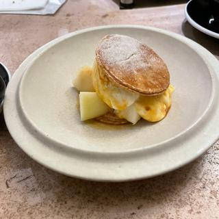 洋梨のミルフィーユ(PRÈS)