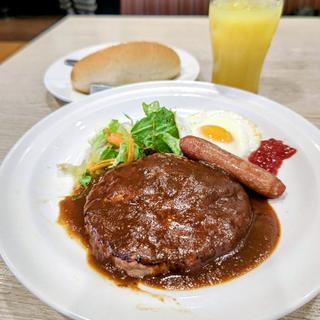 ハンバーグ モーニングセット